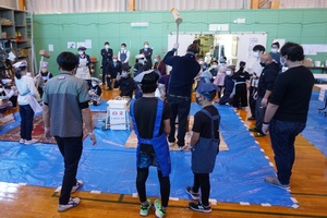 途別小学校のもちつき集会の様子 その2