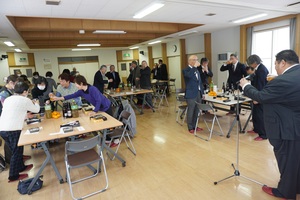 古舞長寿会の新年会の様子