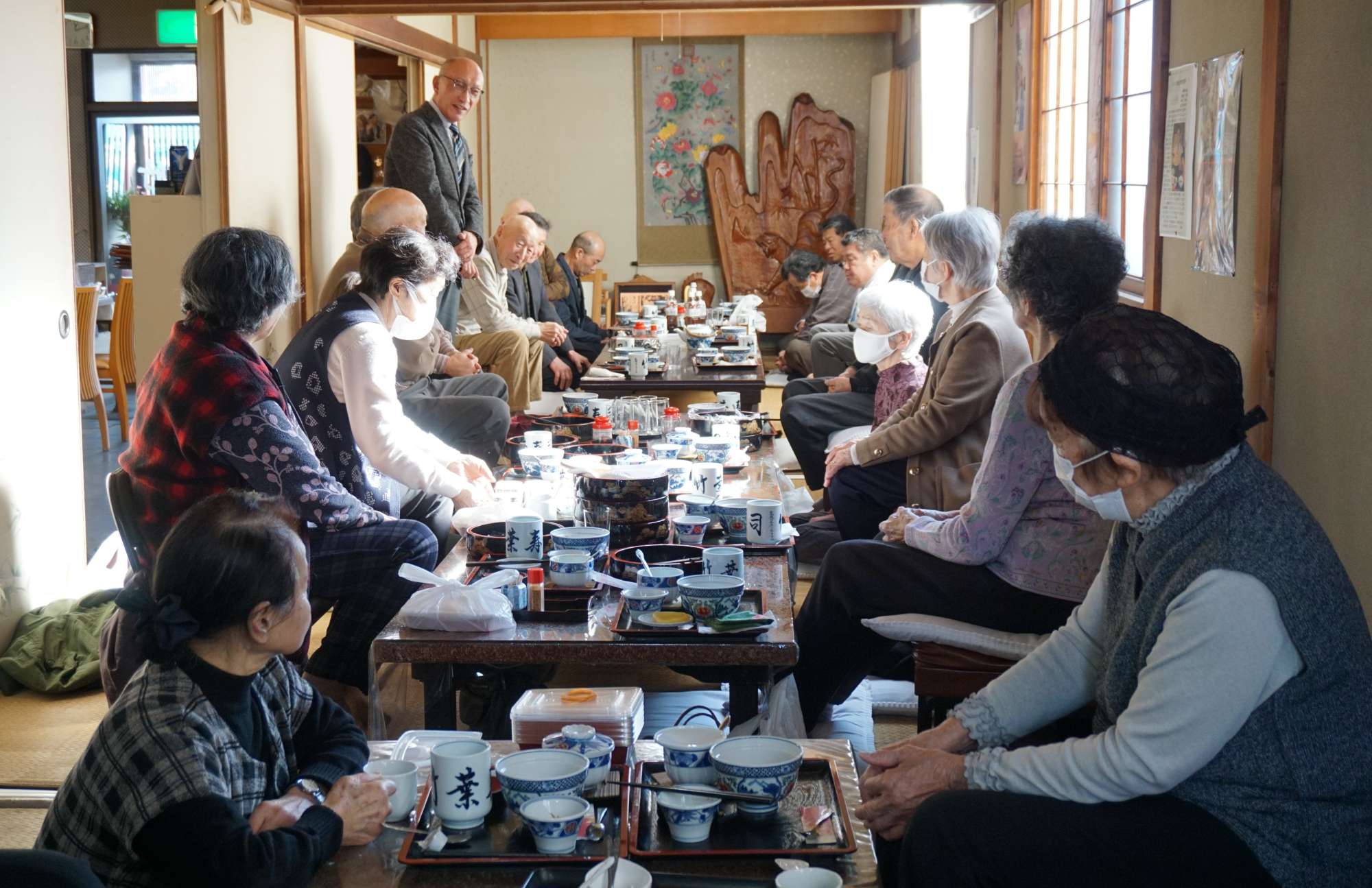 日新長寿会の新年会の様子