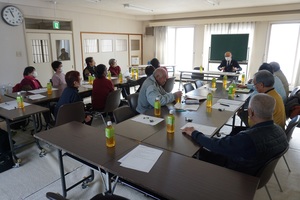 相川西町内楽寿部の新年会の様子