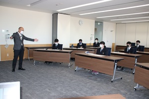 幕別清陵高校の生徒さんが来庁した際の様子